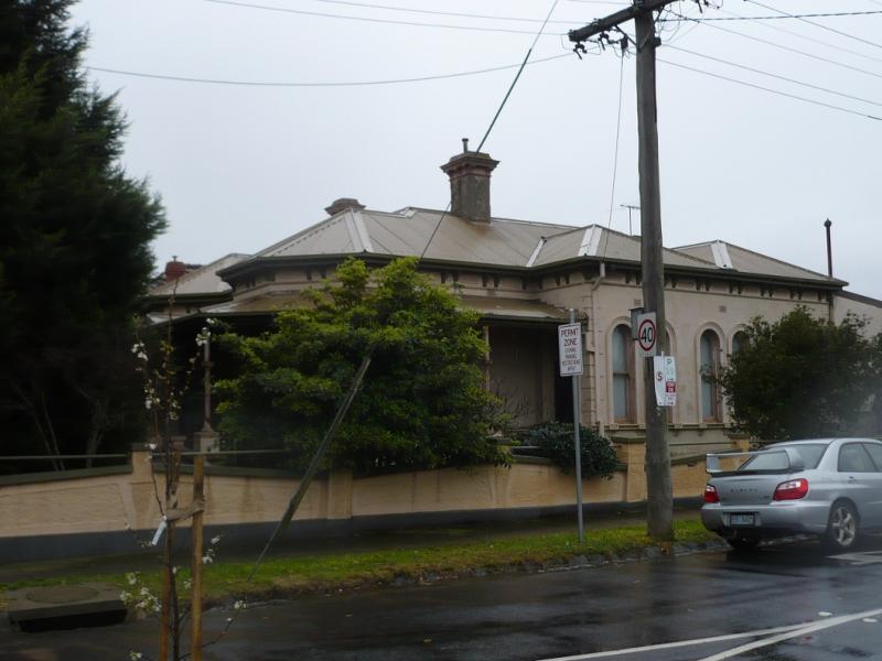 House and stables 256 Ascot Vale Road