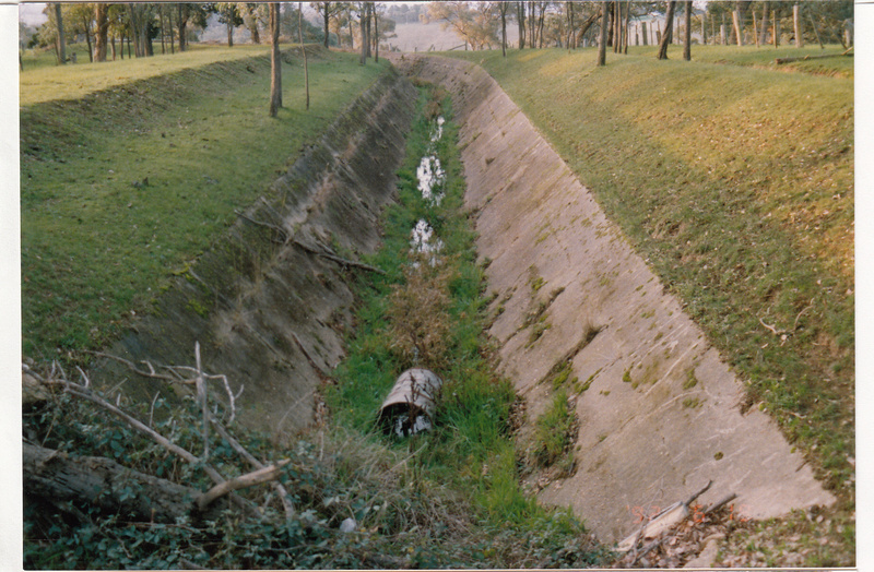 2 - Maroondah Aqueduct Kangaroo Ground Eltham - Shire of Eltham Heritage Study 1992 - Colour 10