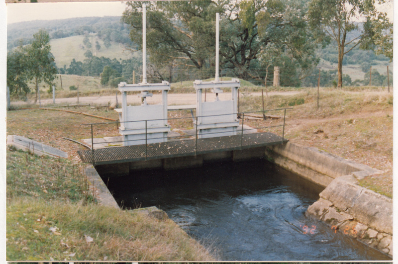 2 - Maroondah Aqueduct Kangaroo Ground Eltham - Shire of Eltham Heritage Study 1992 - Colour 2