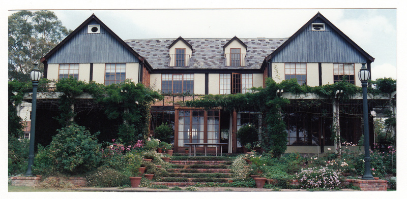 Jelbart Residential Complex 93 Arthur St Colour 7 - Shire of Eltham Heritage Study 1992