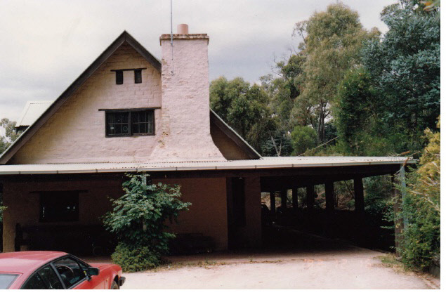 Adobe residence and Batemans Studio 57 Dodd St Colour 2 - Shire of Eltham Heritage Study 1992