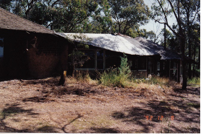 Leon Saper Residence 60 Dunmoochin Rd Colour 4 - Shire of Eltham Heritage Study 1992