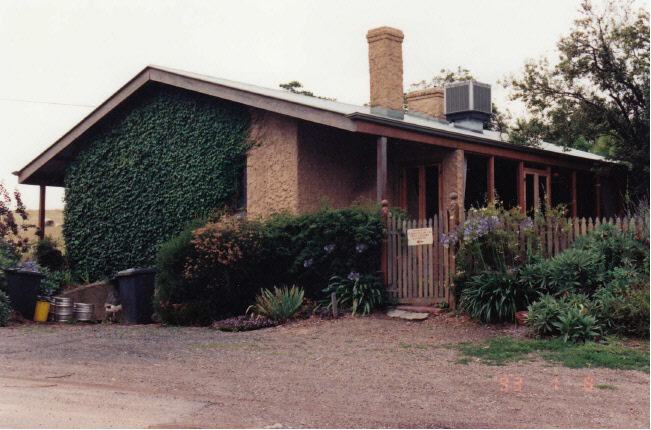 Former Wellers Pub at Pitman Cnr Kangaroo Ground Colour 2 - Shire of Eltham Heritage Study 1992