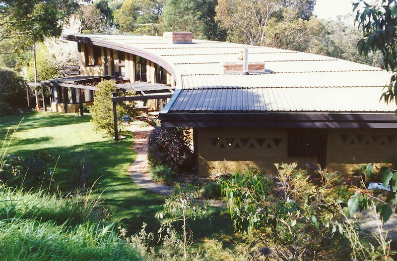Pittard Residence 430 Mt Pleasant Rd Colour 3 - Shire of Eltham Heritage Study 1992
