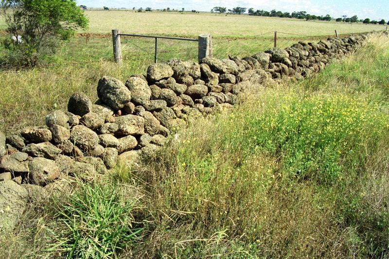 Dry Stone Wall B121