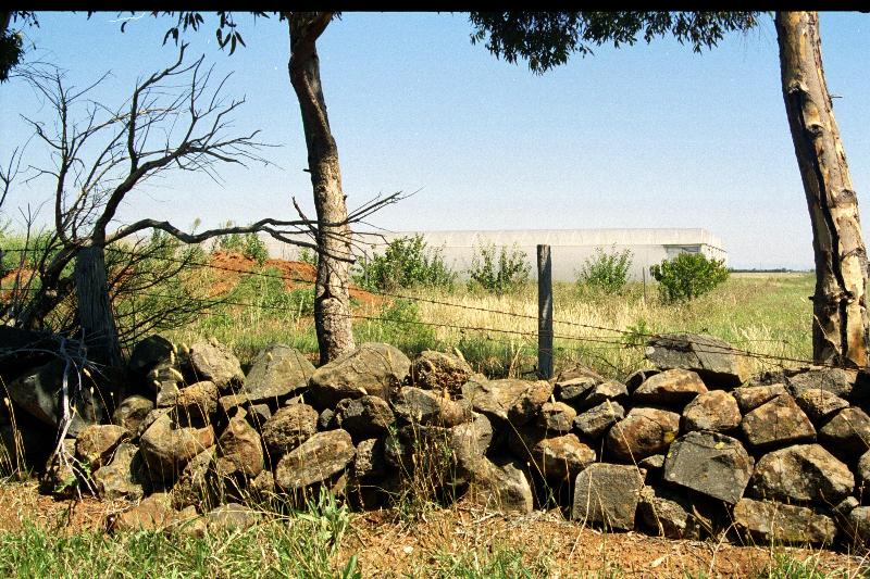 Dry Stone Wall J133