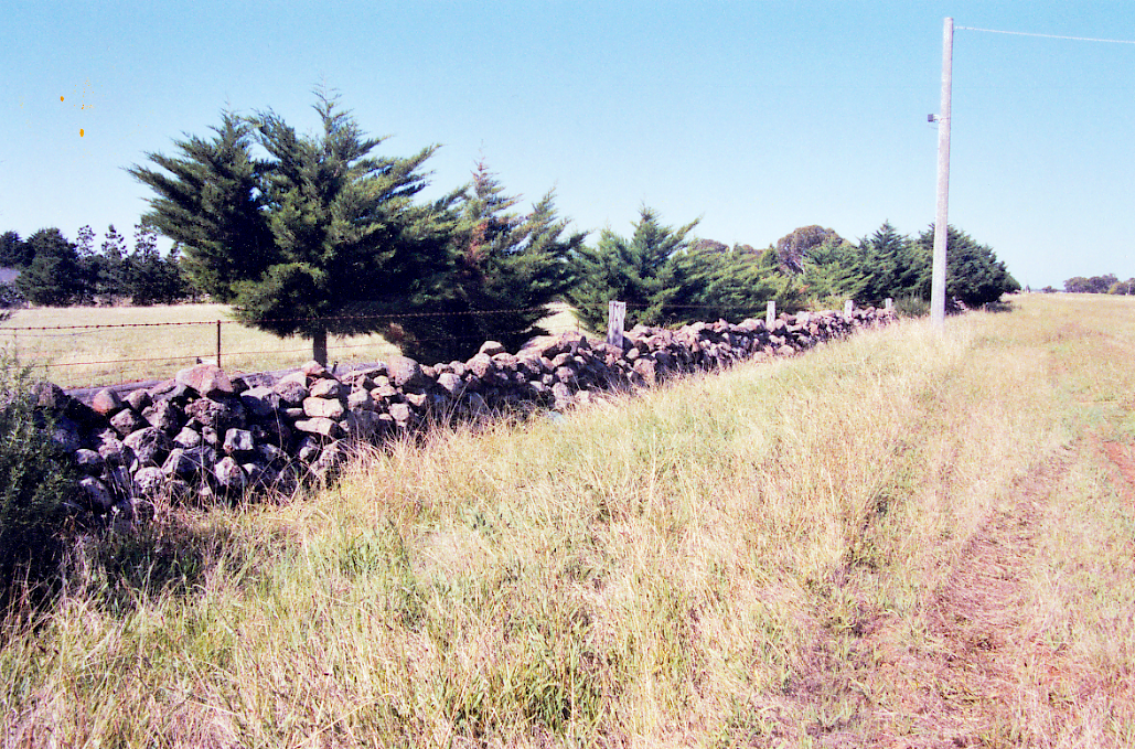 Dry Stone Wall J147