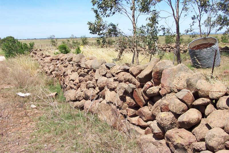 Dry Stone Wall F94 - eastern boundary