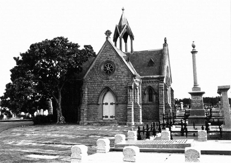 038 - Cemetery Chapel, Carpenter St_Page_1.jpg