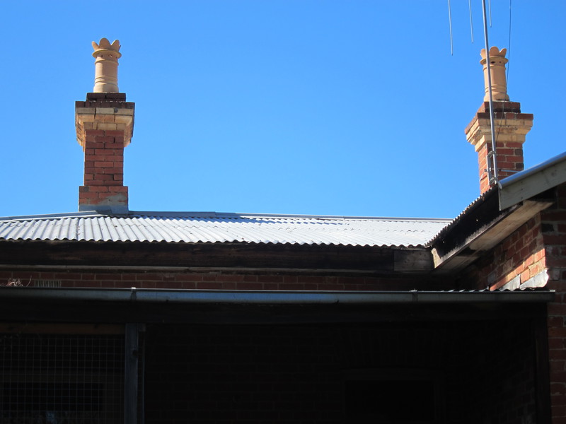 48-56 Taylor Street, chimney detail