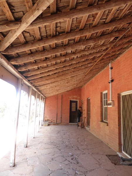 verandah of 1854 addition Sept 2015.JPG
