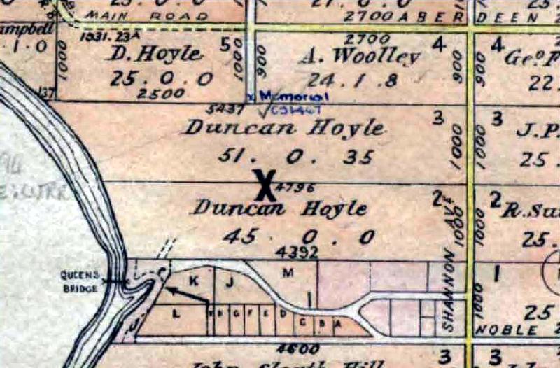 Figure 1: Portion of the Moorpanyal Parish Plan showing Crown allotments 2 &amp; 3 of Section 10 first owned by Duncan Hoyle. Source: VPRS 16171, Public Record Office Victoria