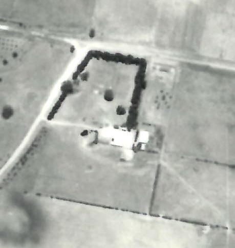 Figure 4: Aerial image of 'Erinvale' 1947. The dwelling is in the lower left corner. Source: Landata.