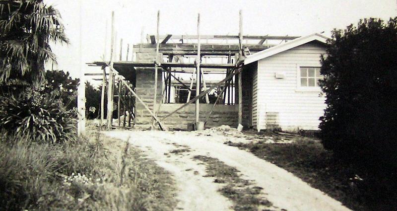 Figure 11: Ceres School under construction (front/north elevation), 15 Sept 1950. Source: VPRS 10516/P3 Unit 7 Public Record Office Victoria.