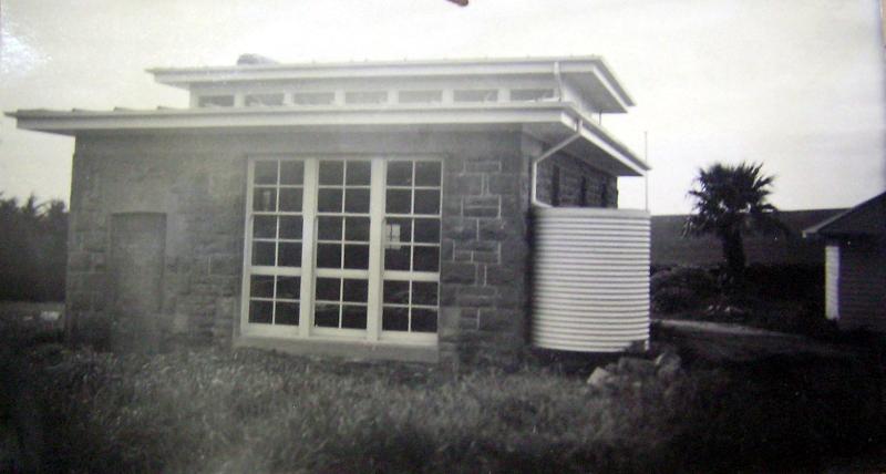 Figure 16: Newly completed Ceres School (south elevation) 1950. Source: VPRS 10516/P3 Unit 7 Public Record Office Victoria