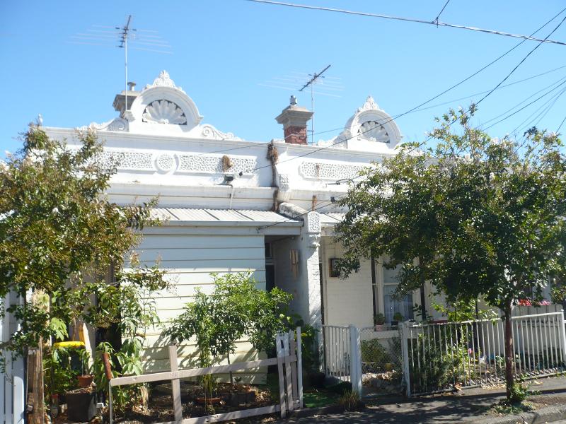 9 &amp; 11 Clarence Street