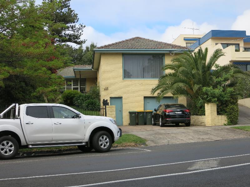 68 Eastern Beach Road