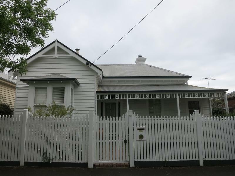 13 Sydney Avenue