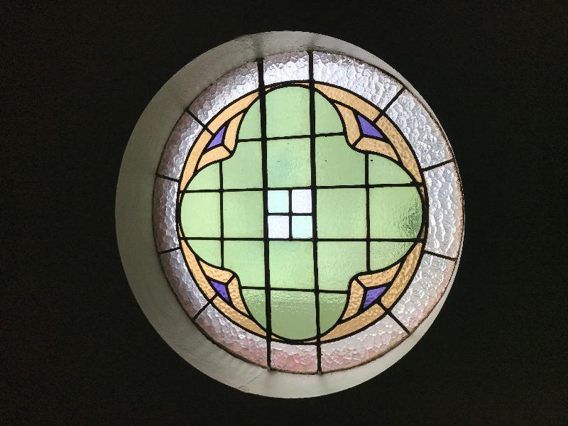 Presbyterian Church Malvern, window in Young Mens Church House.JPG