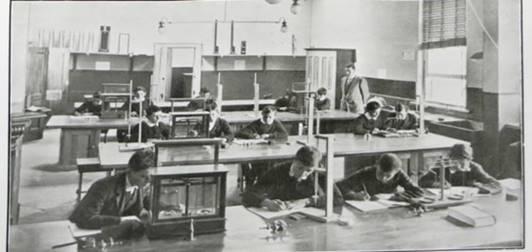 Laboratories, 1914.jpg