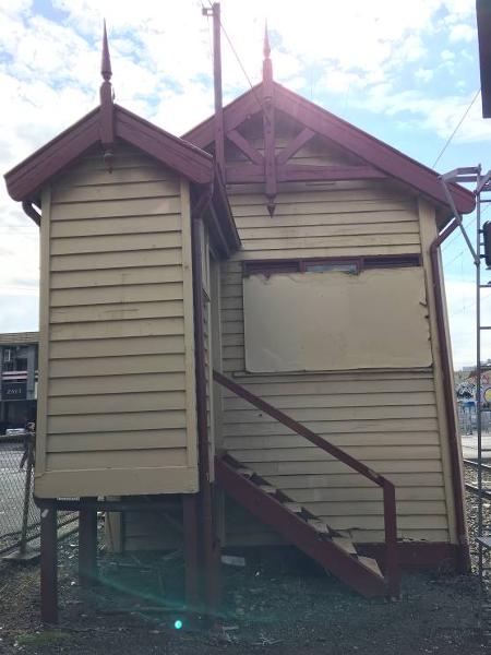 Victoria St signal box.jpg