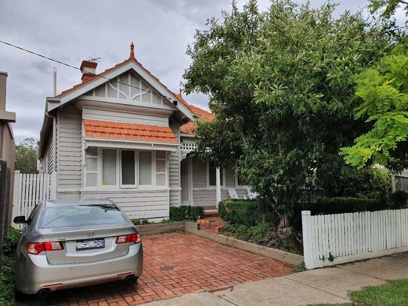 18 Ewart Street, Malvern