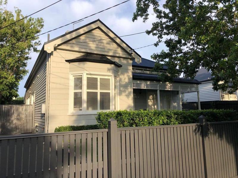 19 Ewart Street, Malvern