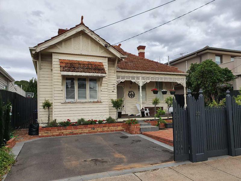 22 Ewart Street, Malvern