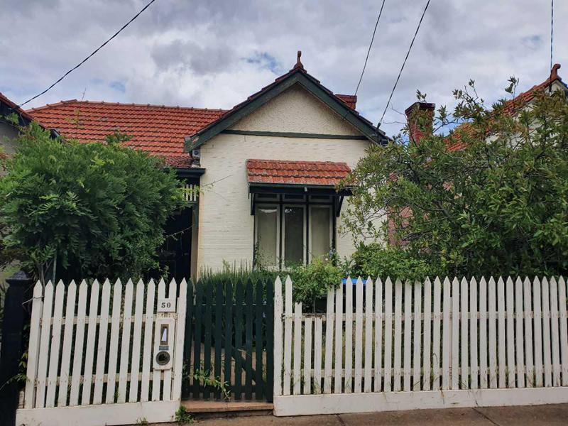 50-52 Edsall Street, Malvern