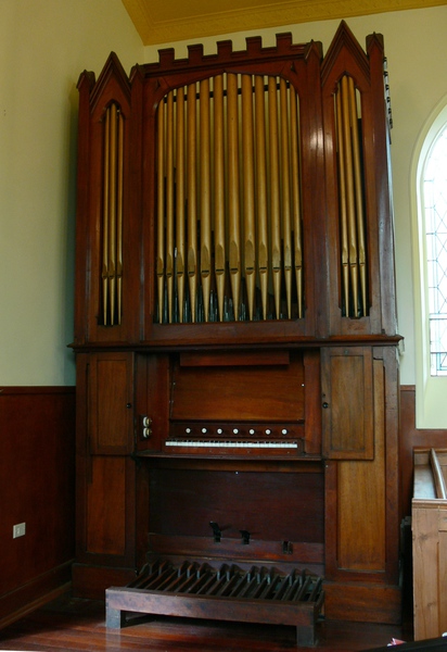 Biggs Pipe Organ, Cavendish