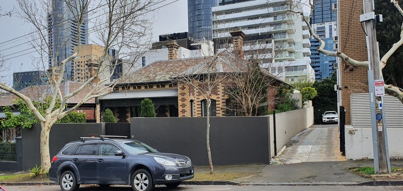 63 Tivoli rd South Yarra