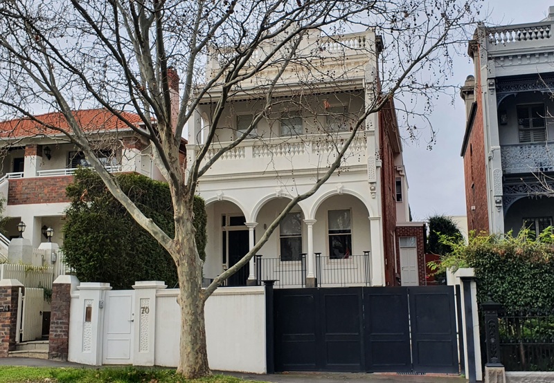 70 Tivoli rd South Yarra