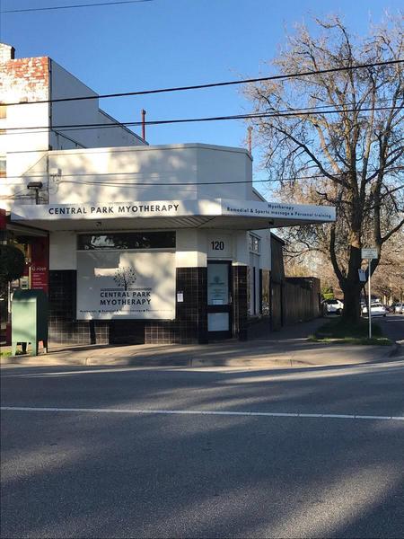 120 Burke Road, Malvern East