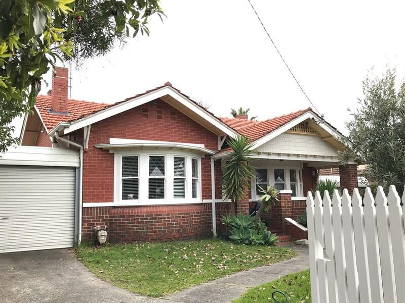 11 Belgrave Road, Malvern East