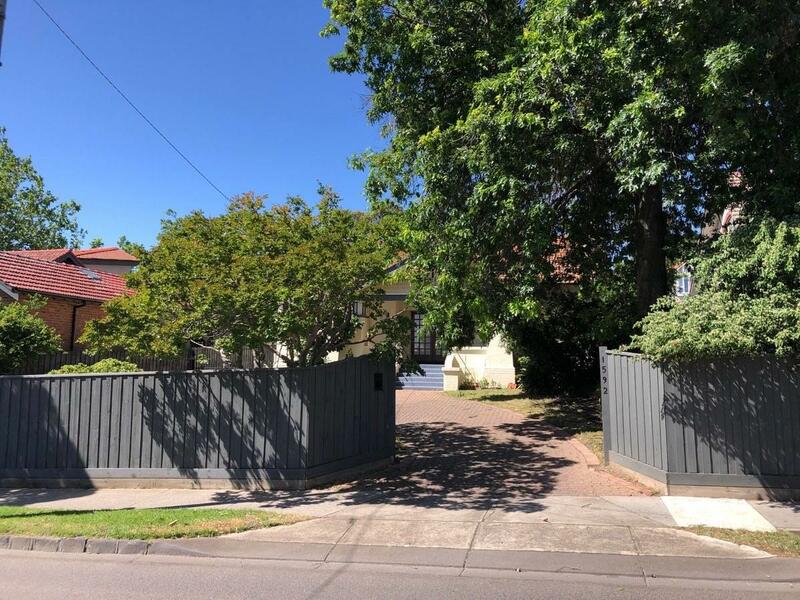 1592 High Street, Glen Iris