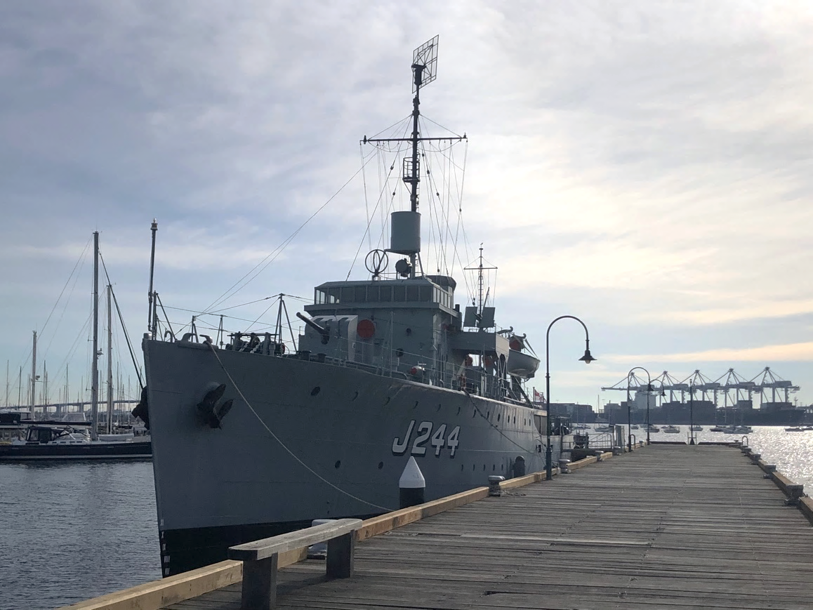 HMAS Castlemaine Gem Pier 2020