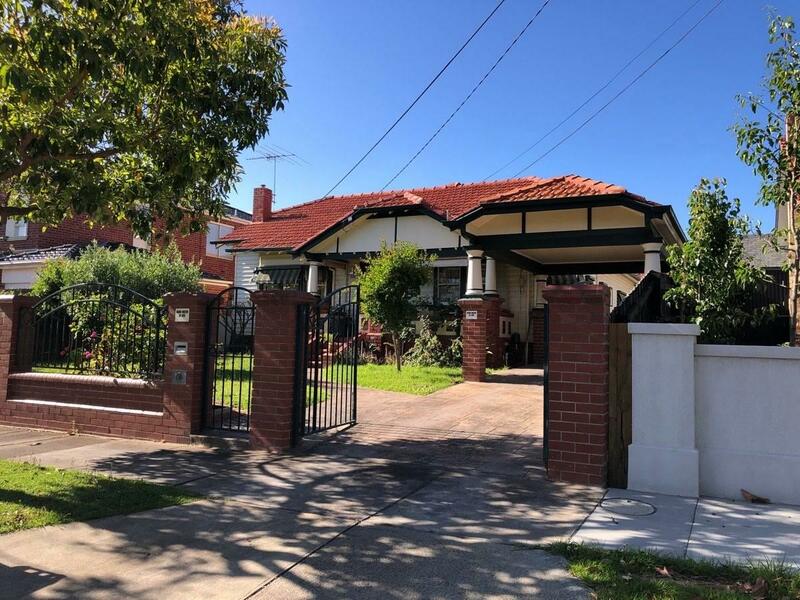 6 Hillard Street, Malvern East