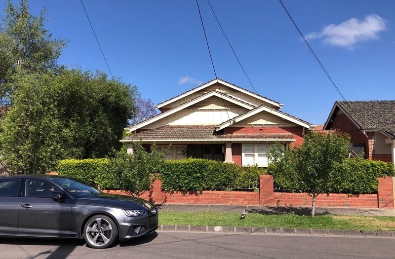 8 Villers Square, Malvern East