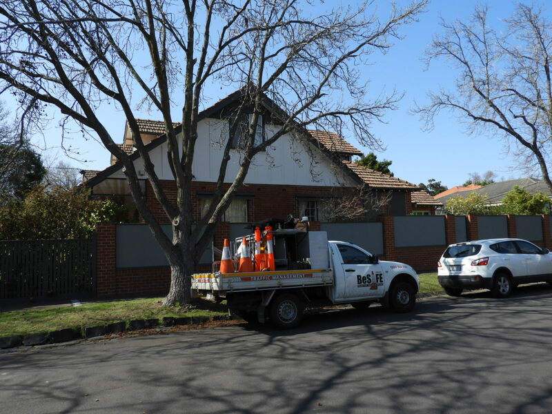 2 Angle Rd, Deepdene