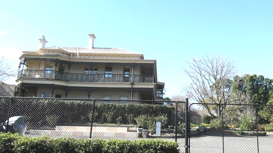 'Grange Hill' (former 'Hillsbury'), 301 Cotham Road KEW