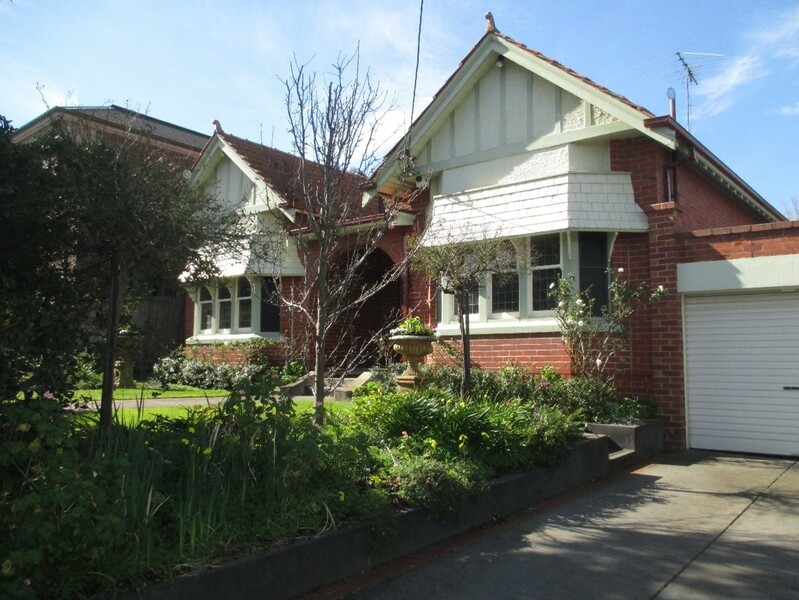 'Burwood', 4 Edgecombe Street KEW