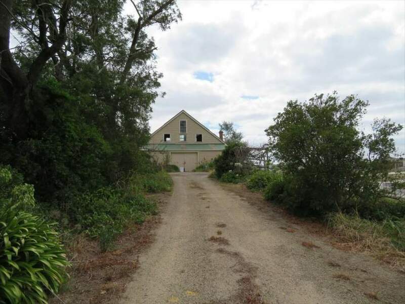 Eyrecourrt - former stables and coachouse now demolished