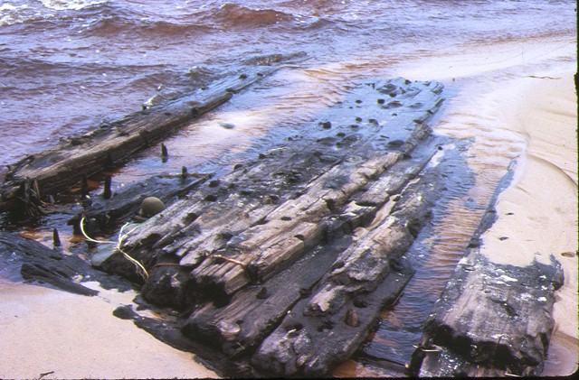 S45_Artisan_CapePatterson_HullWreckage_unknown