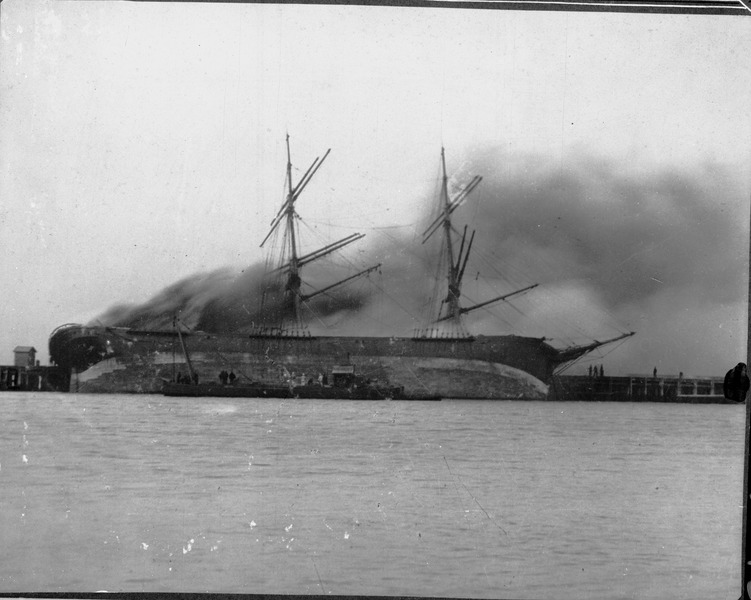 1675 ton American ship Hilaria : On fire at Town Pier Port Melbourne. 1895. , 1895. (TROVE)
